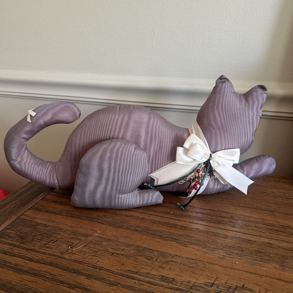 Vintage Handmade Cat Plush Folk Art Primitive Farmhouse Cottagecore Decorative
